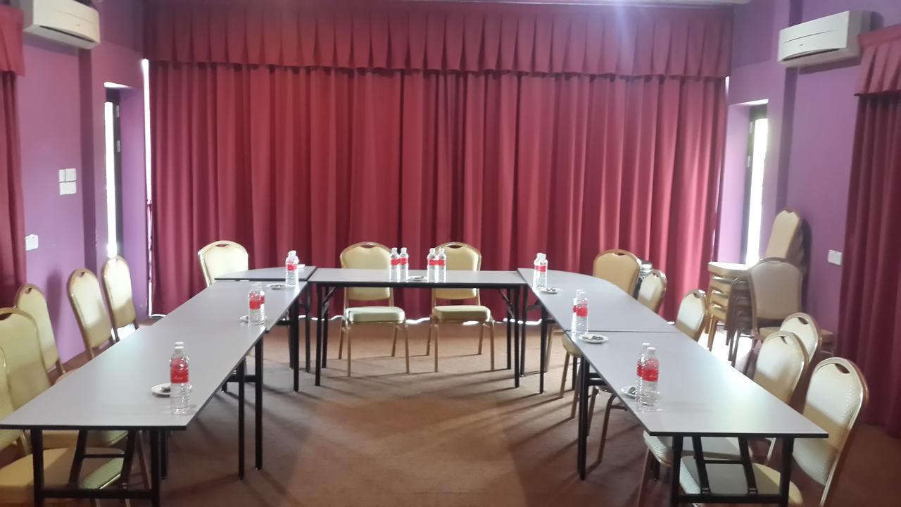 Avida Hotel Labuan Kültér fotó