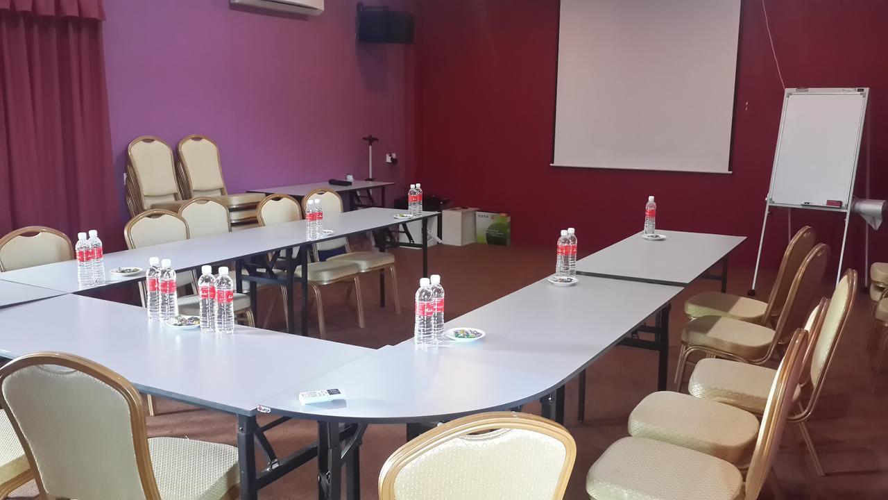 Avida Hotel Labuan Kültér fotó